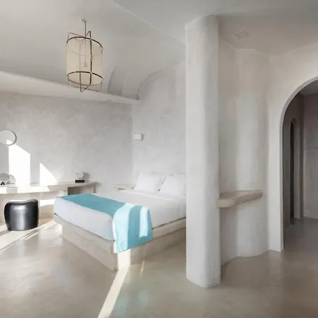 Danae Santorini Hotel