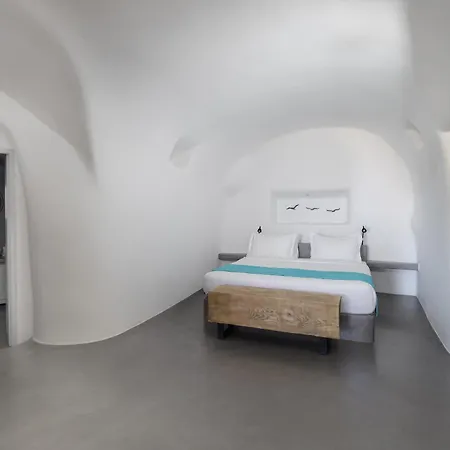 Hotel Danae Santorini