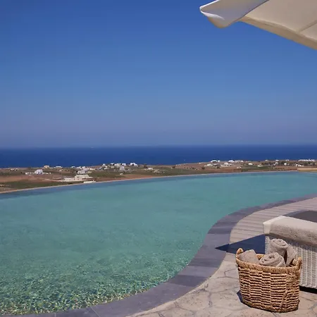 Danae Santorini Hotel 4*