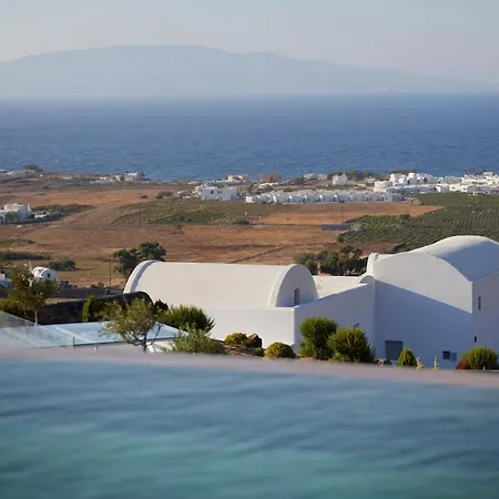 Danae Santorini 4*