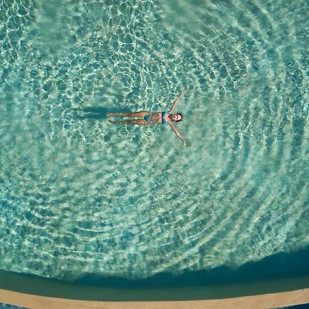 Hotel Danae Santorini 4*