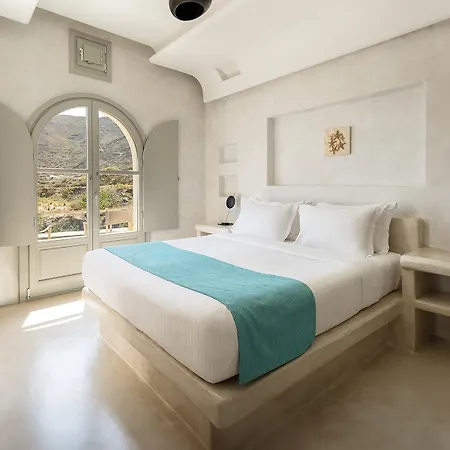 Danae Santorini Hotel